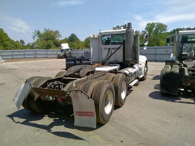 1XPHD49X19D790167 - 2009 PETERBILT 386 WHITE photo 4