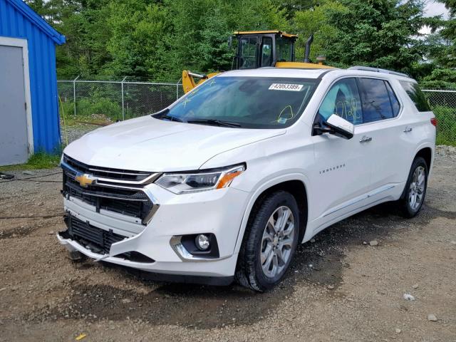 1GNEVJKW8JJ225963 - 2018 CHEVROLET TRAVERSE P WHITE photo 2