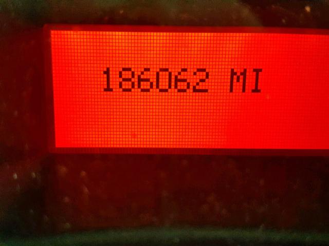 2G2WP522551354713 - 2005 PONTIAC GRAND PRIX BLACK photo 8