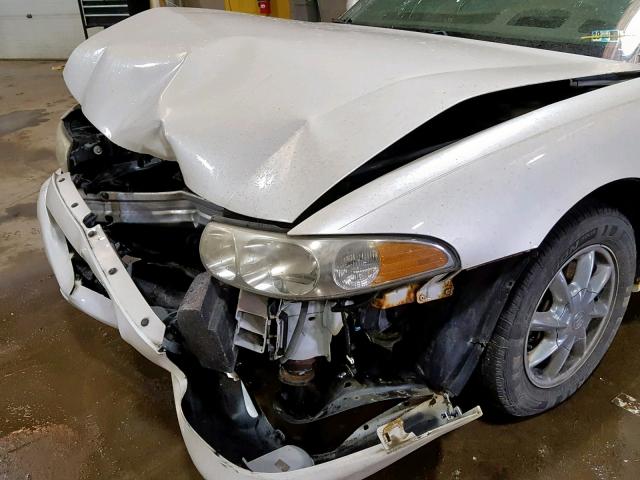 1G4HR54KX3U225939 - 2003 BUICK LESABRE LI WHITE photo 9