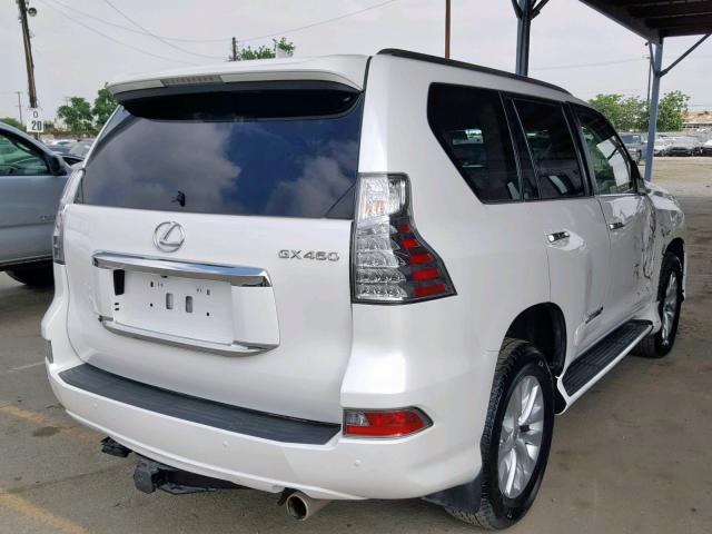 JTJBM7FX7J5192822 - 2018 LEXUS GX WHITE photo 4