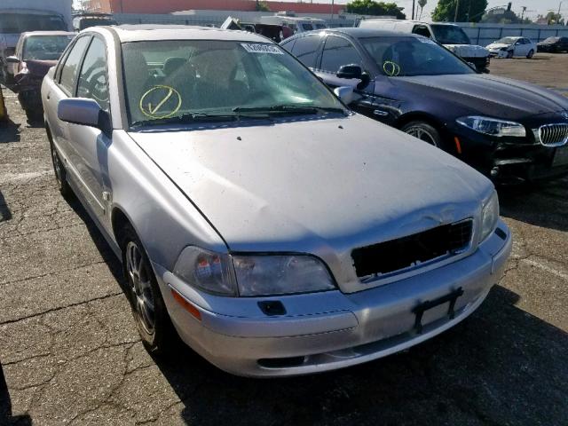 YV1VS27534F088388 - 2004 VOLVO S40 1.9T SILVER photo 1