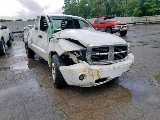 1D7HE42K16S713972 - 2006 DODGE DAKOTA SLT WHITE photo 1