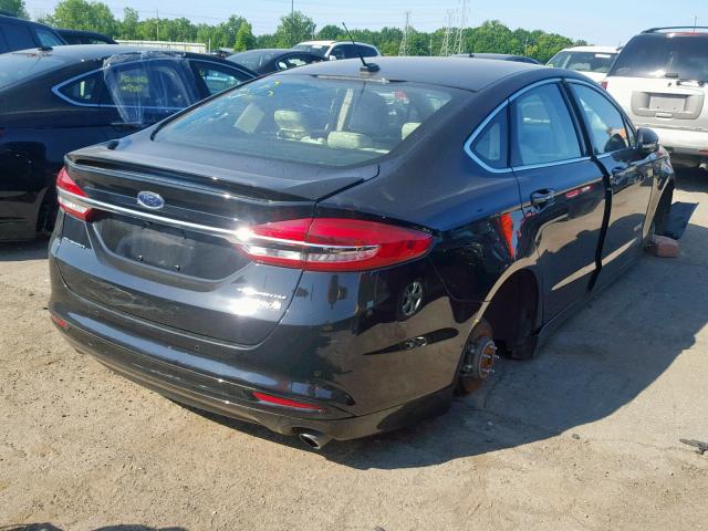 3FA6P0RU2JR214166 - 2018 FORD FUSION TIT BLACK photo 4