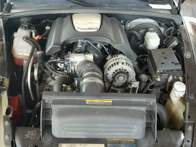 1GCES14P04B106617 - 2004 CHEVROLET SSR 黑色 照片 7