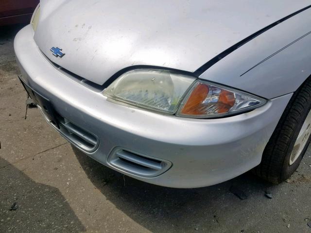 1G1JC524827112749 - 2002 CHEVROLET CAVALIER B SILVER photo 9