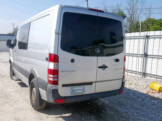 WD4PE7CD9E5938831 - 2014 MERCEDES-BENZ SPRINTER 2 GRAY photo 3