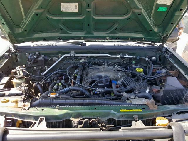 5N1ED28Y71C565597 - 2001 NISSAN XTERRA XE GREEN photo 7