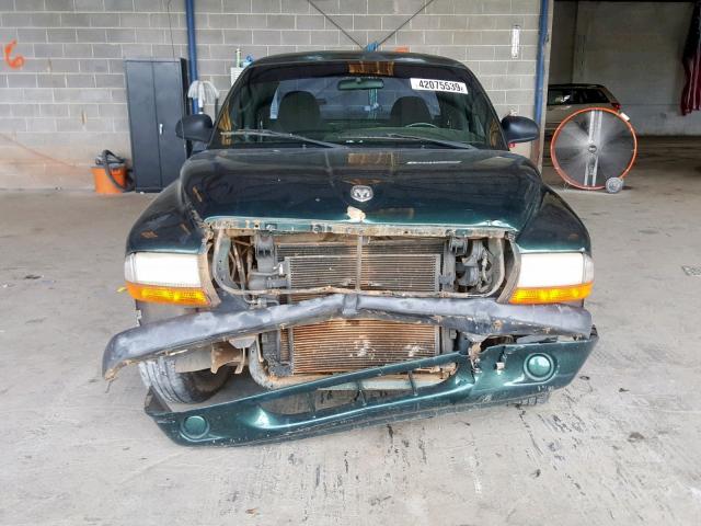 1B7GL22X0YS600206 - 2000 DODGE DAKOTA GREEN photo 9