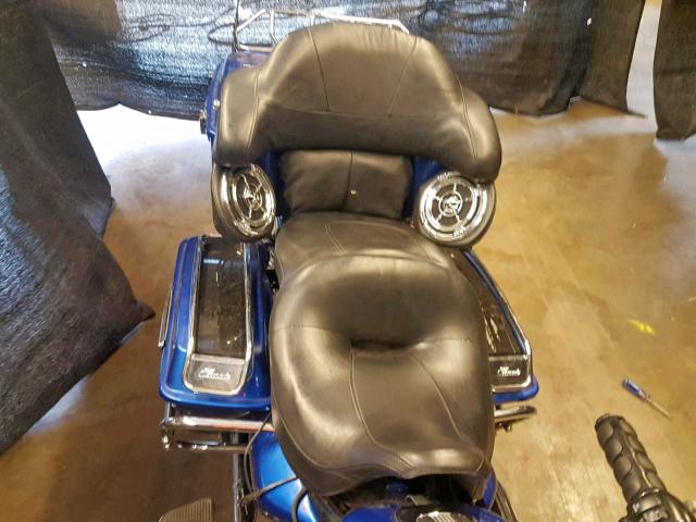 1HD1FC41X8Y635441 - 2008 HARLEY-DAVIDSON FLHTCUI BLUE photo 6