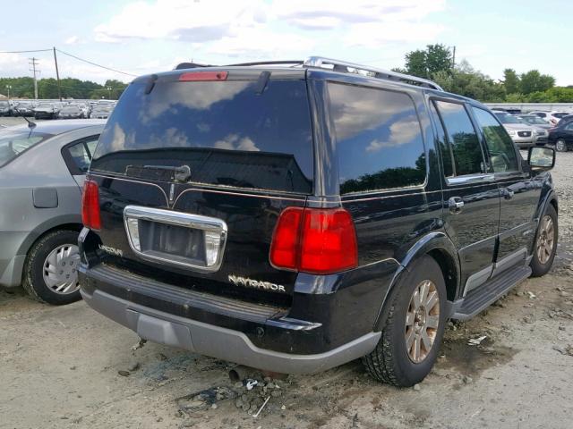 5LMFU28R34LJ29778 - 2004 LINCOLN NAVIGATOR შავი ფოტო 4