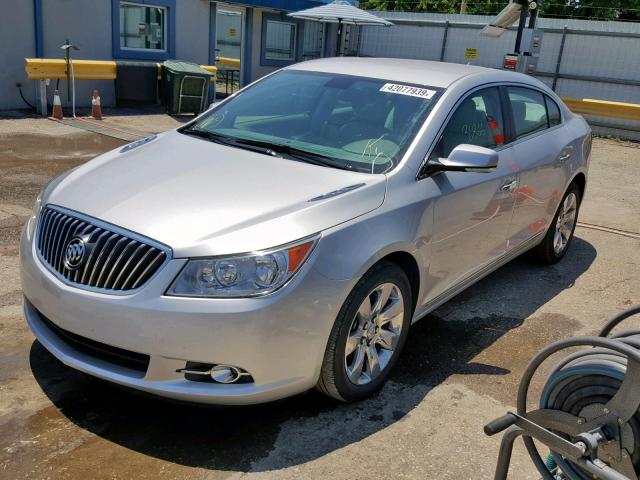 1G4GC5E34DF183004 - 2013 BUICK LACROSSE SILVER photo 2