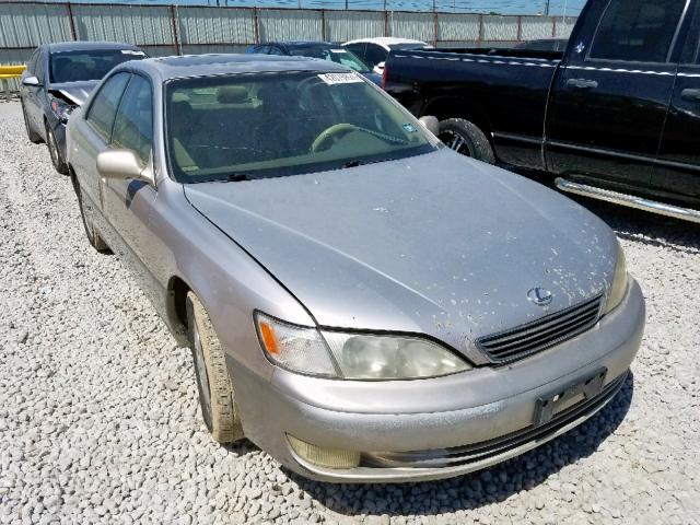 JT8BF28G2W5013699 - 1998 LEXUS ES 300 SILVER photo 1