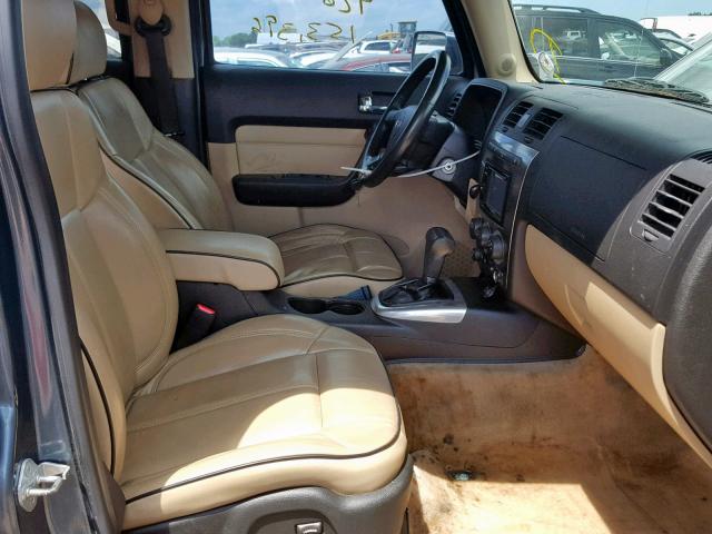 5GTDN136568179566 - 2006 HUMMER H3 GRAY photo 5