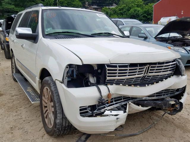 5LMFU28508LJ15484 - 2008 LINCOLN NAVIGATOR أبيض صورة 1