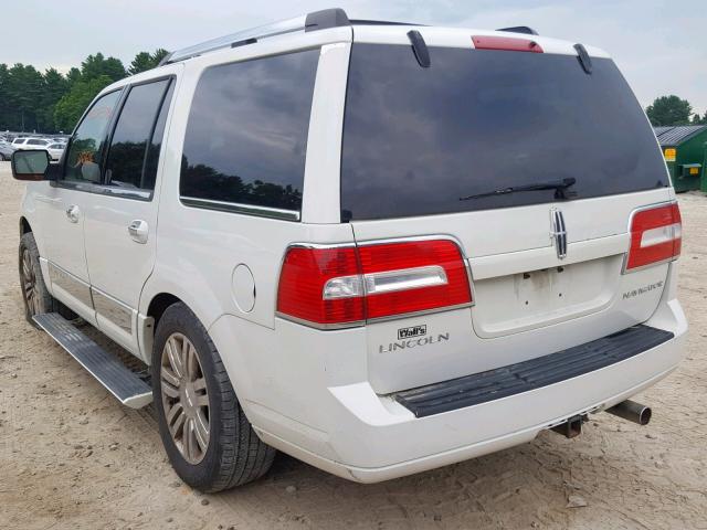 5LMFU28508LJ15484 - 2008 LINCOLN NAVIGATOR أبيض صورة 3