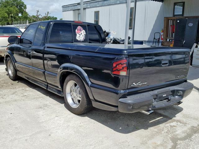 1GCCS19W828124719 - 2002 CHEVROLET S TRUCK S1 BLACK photo 3