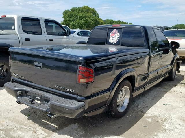 1GCCS19W828124719 - 2002 CHEVROLET S TRUCK S1 BLACK photo 4