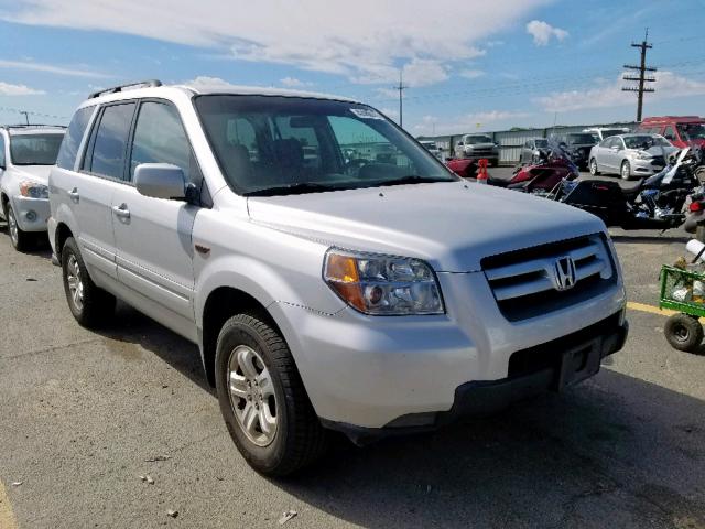 5FNYF28288B004040 - 2008 HONDA PILOT VP SILVER photo 1