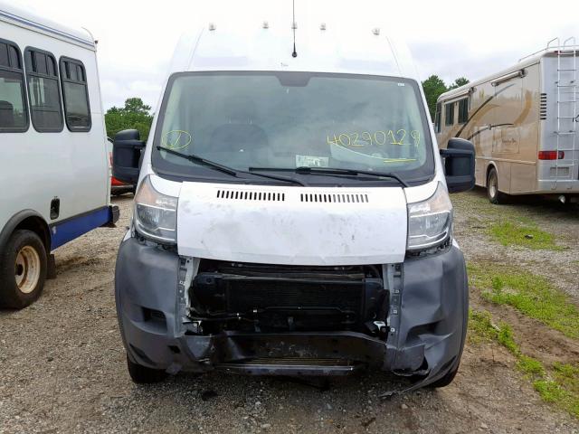 3C6TRVDG3HE536944 - 2017 RAM PROMASTER 白色 照片 9