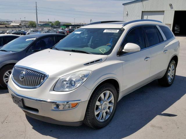 5GAKVCED1CJ321648 - 2012 BUICK ENCLAVE WHITE photo 2