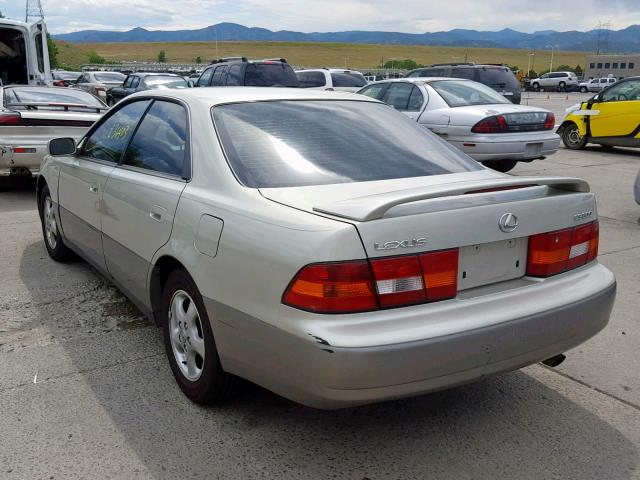 JT8BF28G4X0210257 - 1999 LEXUS ES 300 TAN photo 3