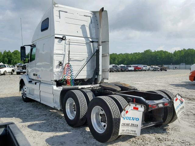 4V4NC9EJ5CN540829 - 2012 VOLVO VN VNL WHITE photo 3