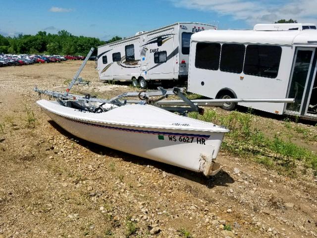 CPSM0869D404 - 2004 CATA SAILBOAT WHITE photo 1