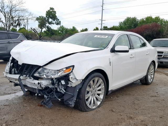 1LNHL9DR7AG606648 - 2010 LINCOLN MKS WHITE photo 2