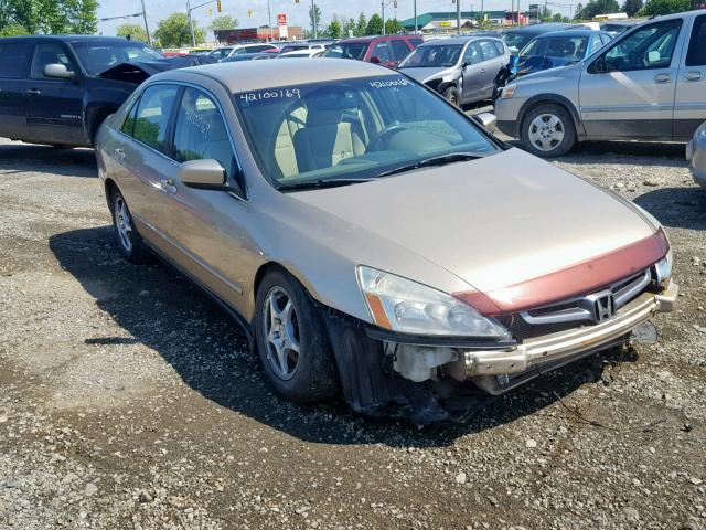 1HGCM56454A803025 - 2004 HONDA ACCORD LX BEIGE photo 1