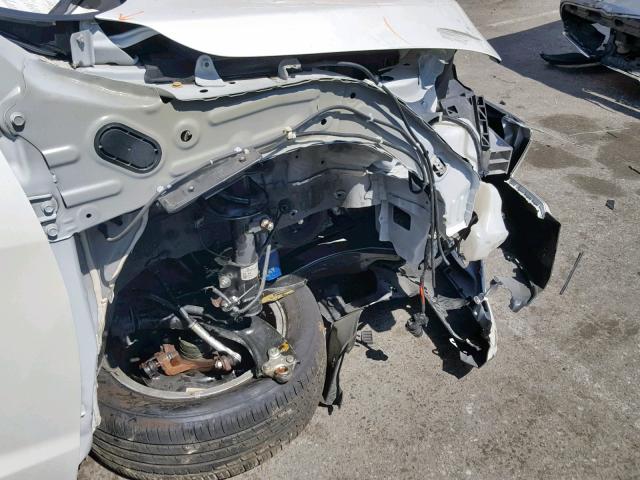 5J8TB3H51HL023680 - 2017 ACURA RDX TECHNO WHITE photo 9