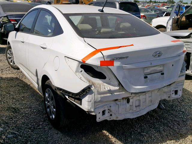 KMHCT4AE2GU955726 - 2016 HYUNDAI ACCENT SE WHITE photo 3