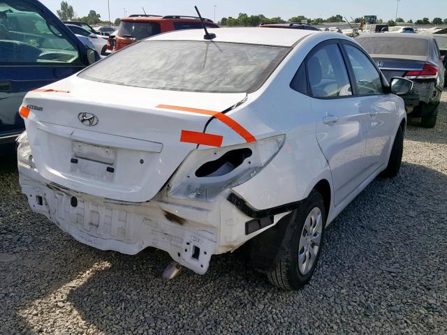 KMHCT4AE2GU955726 - 2016 HYUNDAI ACCENT SE WHITE photo 4