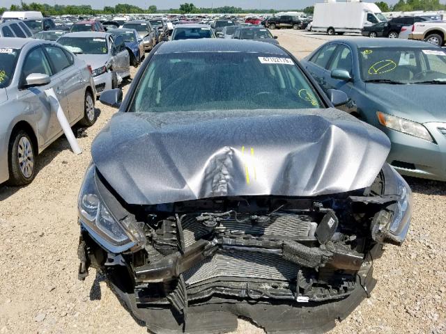 5NPE34AF0JH664777 - 2018 HYUNDAI SONATA SPO GRAY photo 9