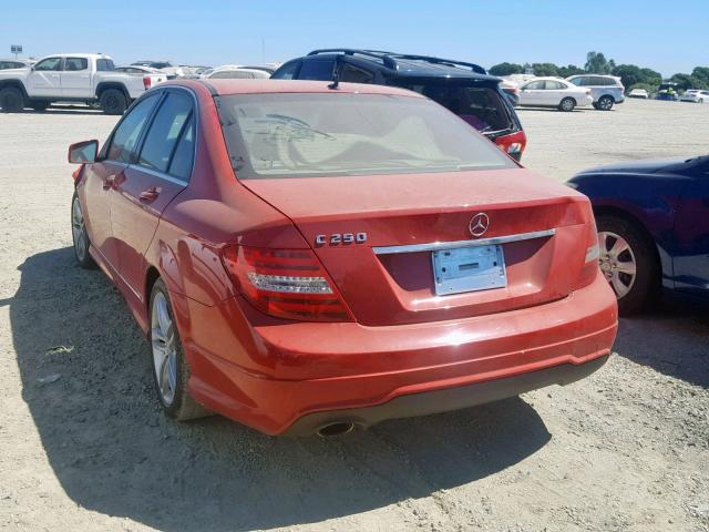 WDDGF4HB6DA869511 - 2013 MERCEDES-BENZ C 250 RED photo 3