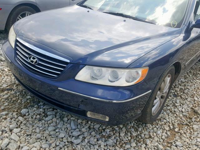 KMHFC46F98A263058 - 2008 HYUNDAI AZERA SE BLUE photo 9