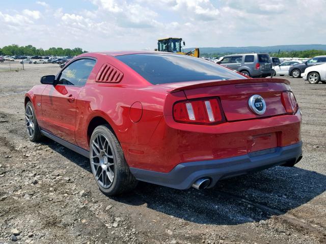 1ZVBP8CF6C5218211 - 2012 FORD MUSTANG GT RED photo 3