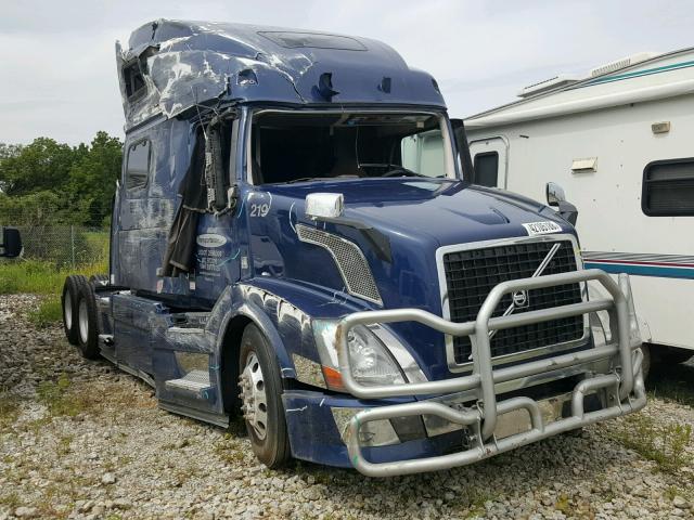 4V4N99EH9EN173125 - 2014 VOLVO VN VNL BLUE photo 1