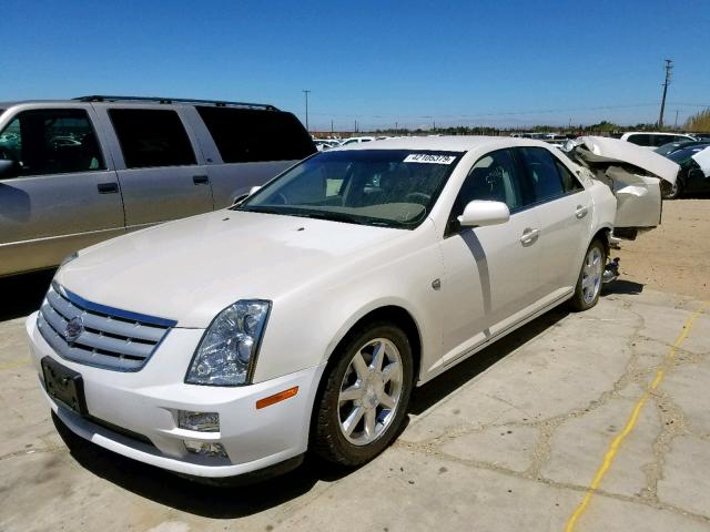 1G6DW677350184544 - 2005 CADILLAC STS WHITE photo 2