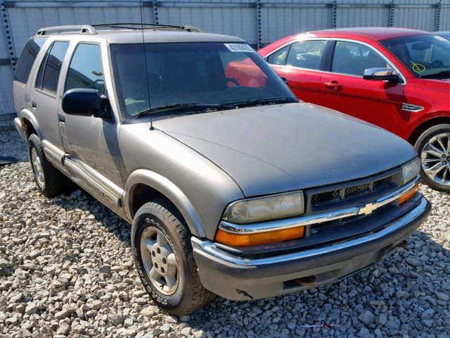 1GNDT13W7Y2210164 - 2000 CHEVROLET BLAZER SILVER photo 1