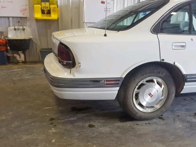 1G3HN52KXSH330880 - 1995 OLDSMOBILE 88 ROYALE WHITE photo 10