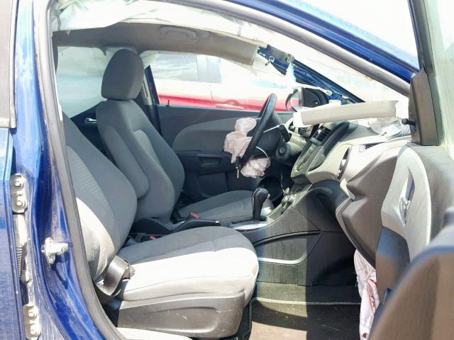 1G1JA5SH5E4122363 - 2014 CHEVROLET SONIC LS BLUE photo 5