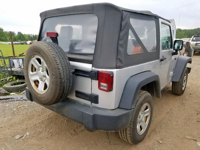 1J4FA24107L230632 - 2007 JEEP WRANGLER X SILVER photo 4