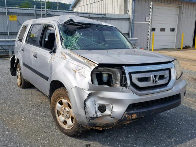 5FNYF4H26AB015510 - 2010 HONDA PILOT LX SILVER photo 1