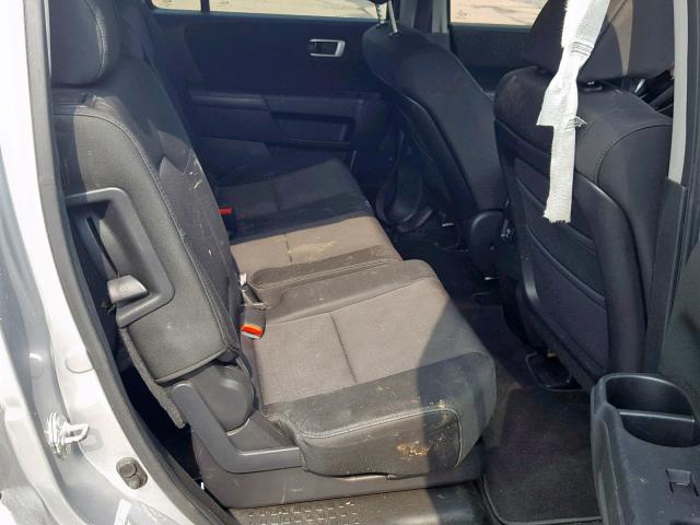 5FNYF4H26AB015510 - 2010 HONDA PILOT LX SILVER photo 6