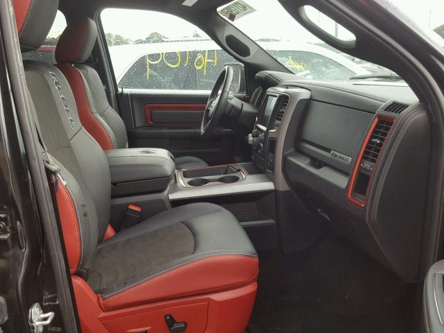 1C6RR7YTXHS567635 - 2017 RAM 1500 REBEL შავი ფოტო 5