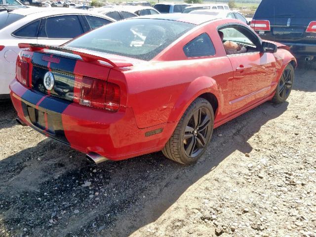 1ZVFT82H655239028 - 2005 FORD MUSTANG GT BEIGE photo 4