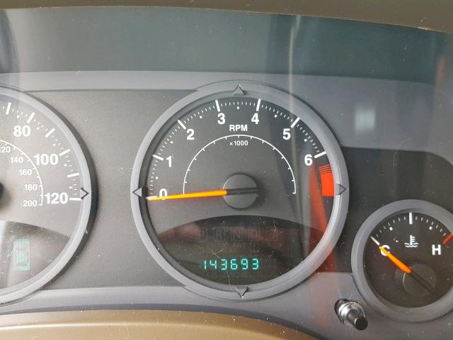 1J8FF47W38D648939 - 2008 JEEP COMPASS SP მწვანე ფოტო 8