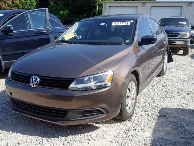 3VW2K7AJ9BM060214 - 2011 VOLKSWAGEN JETTA BASE BROWN photo 2