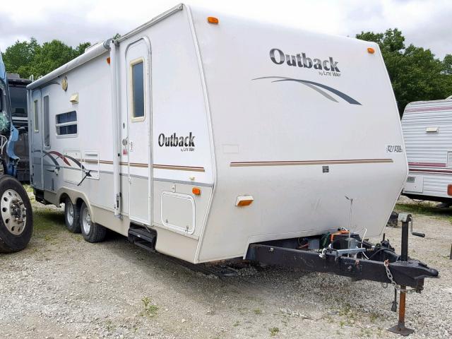 4DYT2502025900793 - 2002 KEYSTONE OUTBACK CREAM photo 1